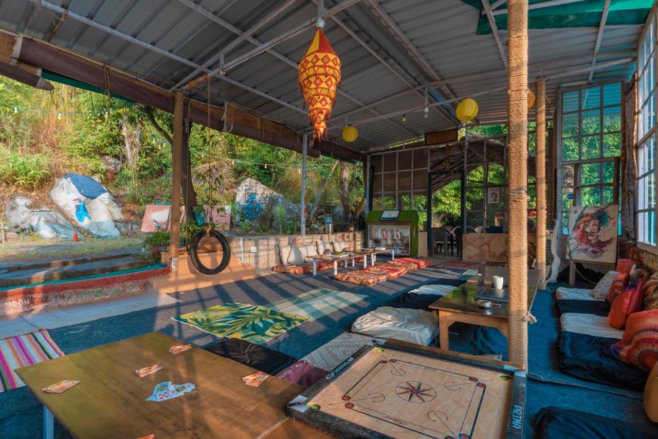 Vista Hostel Jeolikote, Nainital Patwa Dunga Buitenkant foto