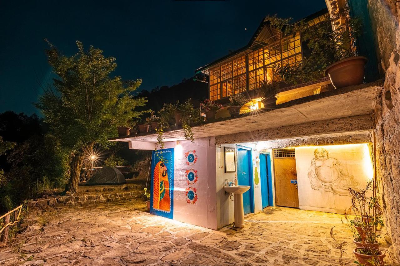 Vista Hostel Jeolikote, Nainital Patwa Dunga Buitenkant foto