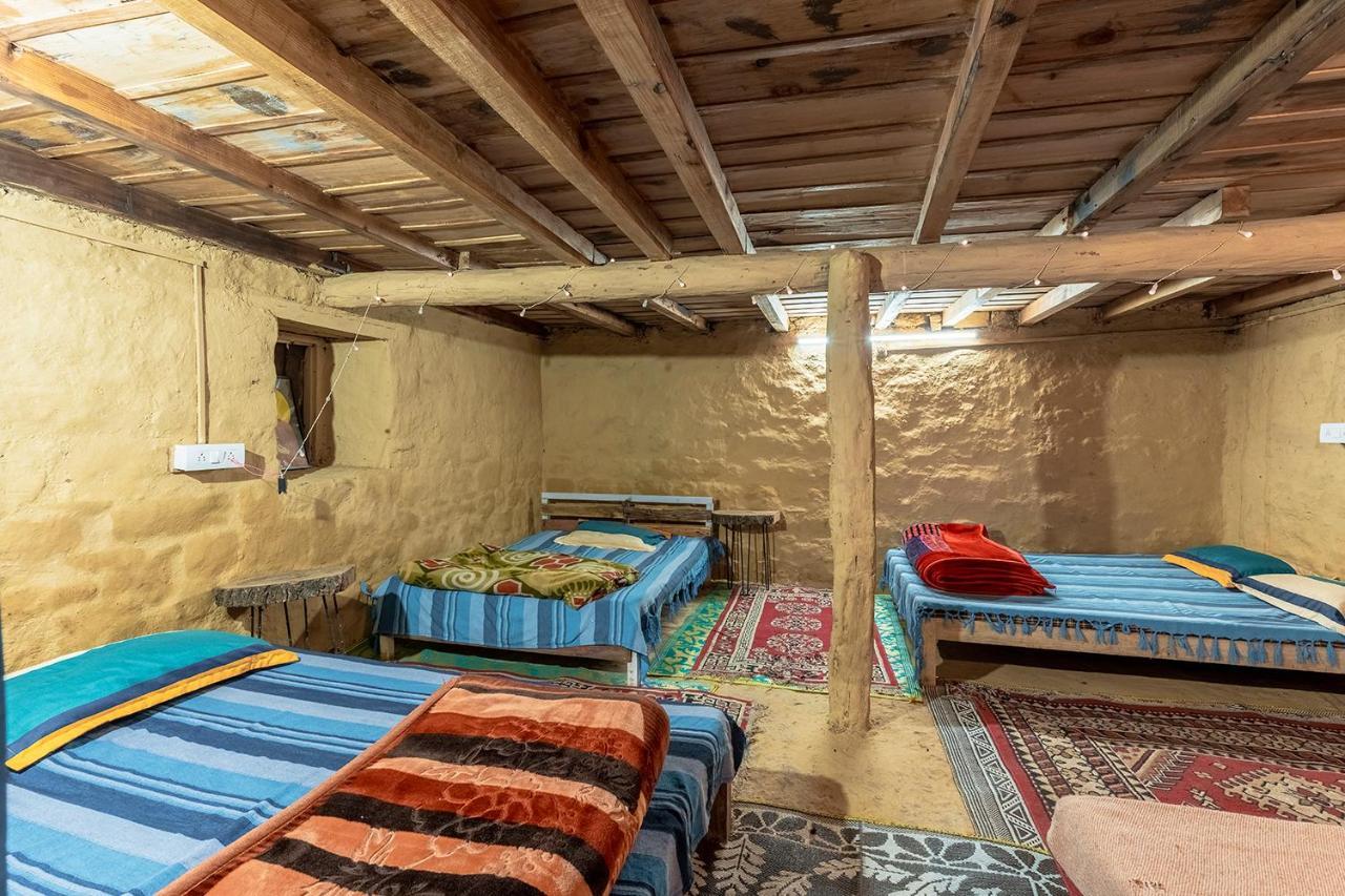 Vista Hostel Jeolikote, Nainital Patwa Dunga Kamer foto