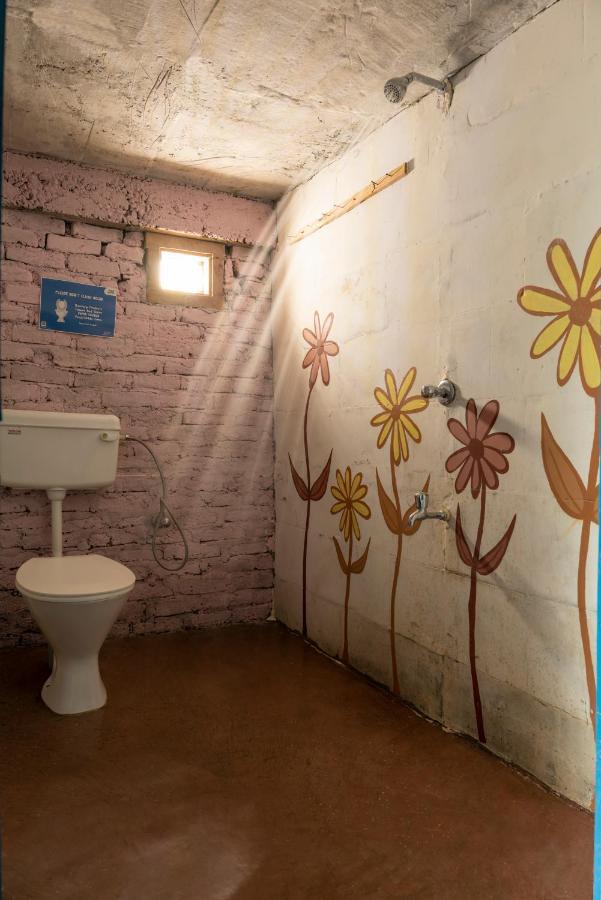 Vista Hostel Jeolikote, Nainital Patwa Dunga Buitenkant foto