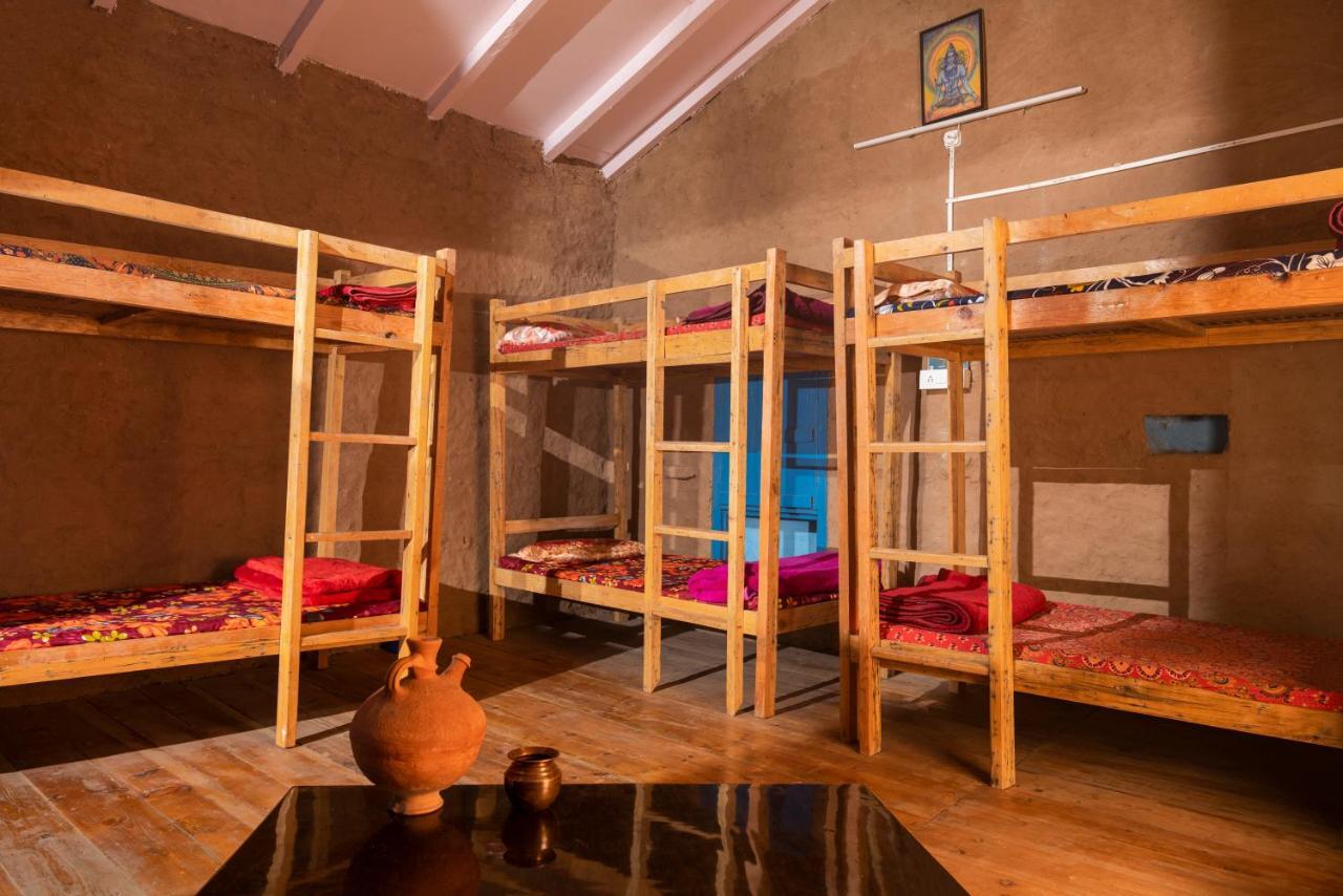 Vista Hostel Jeolikote, Nainital Patwa Dunga Buitenkant foto