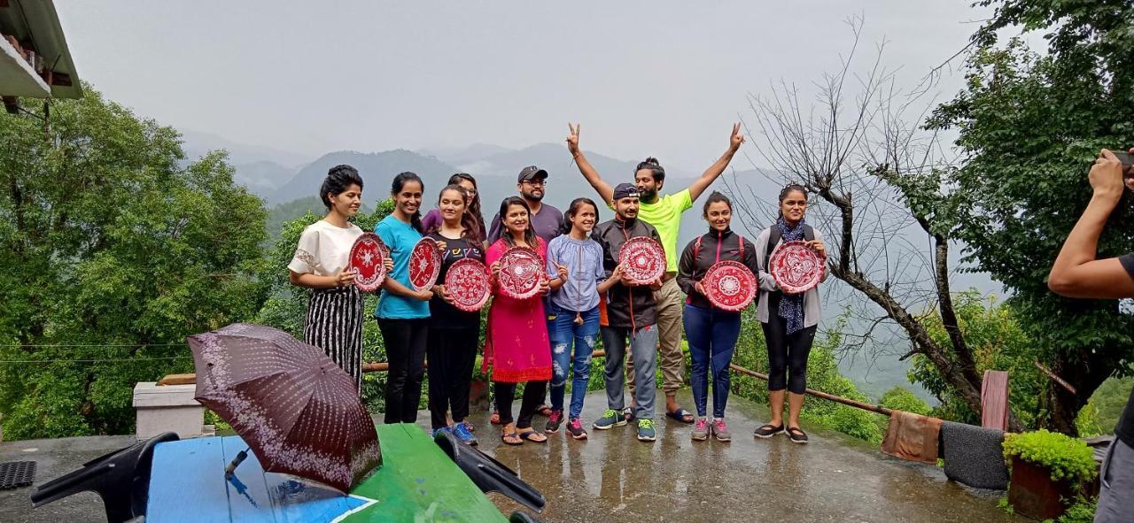Vista Hostel Jeolikote, Nainital Patwa Dunga Buitenkant foto